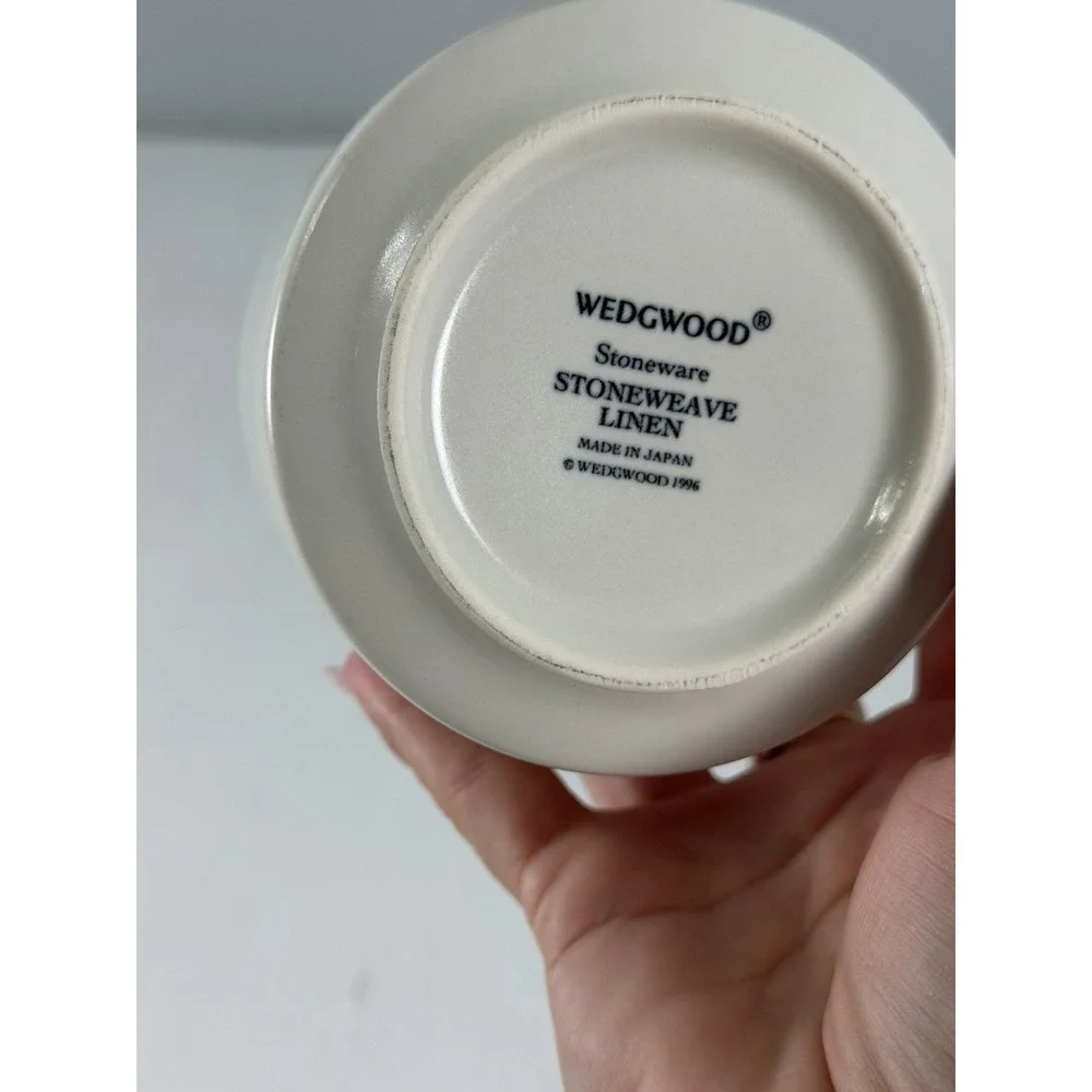 WEDGWOOD STONEWEAVE LINEN CUPS Made In Japan 1996 Coffee Tea Mugs Set Of 2